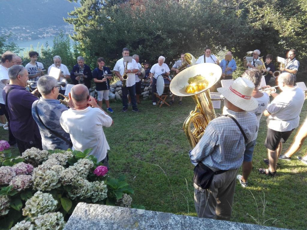 Sweet Home Faggeto Lario Exterior foto